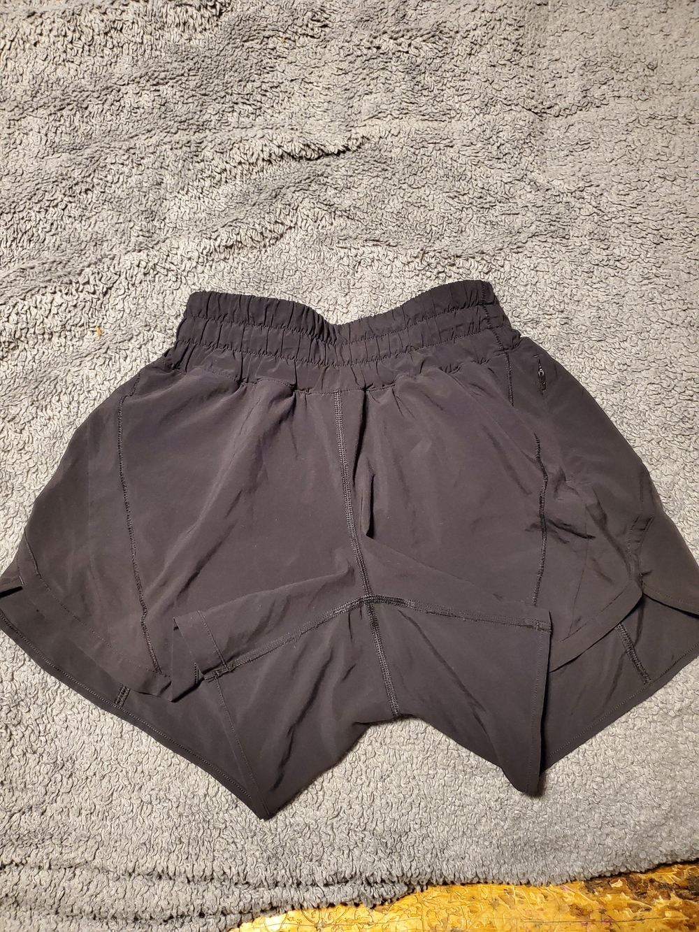 lululemon Track That Mid-Rise Lined Short 5" Athletic Shorts Black Size 2